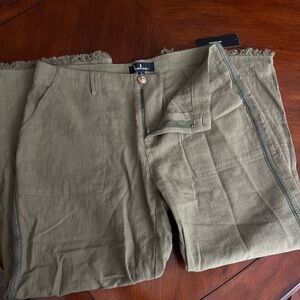 Lulu's Sage Green Men's Chinos